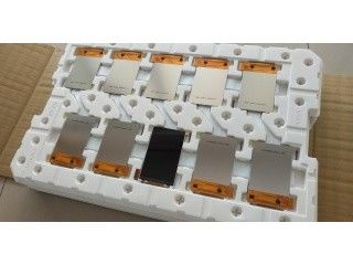 4 &quot;LCM 480 × 800RGB 320cd / m² LQ040Y3DX80 Layar LCD TFT Tajam