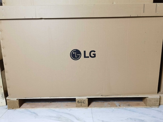 LM315WR1-SSA1 LG Display 32&quot; 3840 ((RGB) × 2160, UHD 139PPI 350 cd/m2 Tampilan LCD INDUSTRIAL