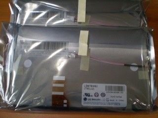TFT 7,0" LB070W02-TMJ2 220 cd/m2 (Typ.) 65/65/45/55 (Typ.)