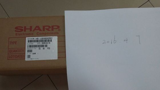 LQ038Q5DR01 3.8 " 320×240 450cd/M2 Square LCD Panel QVGA 106PPI