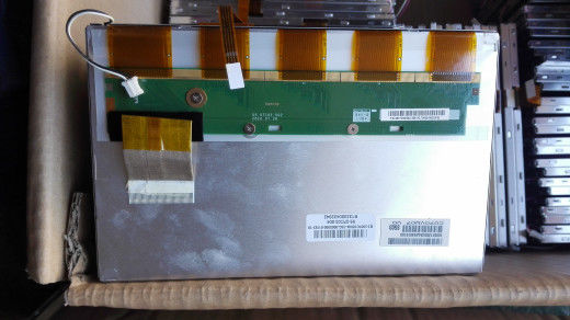 C070VW07 V0 AUO 7INCH 800 × 480RGB 400CD / M2 WLED TTL Suhu Pengoperasian: -30 ~ 85 ° C TAMPILAN LCD INDUSTRI