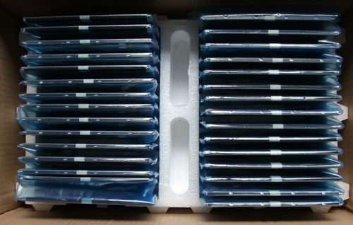 NL6448BC33-70D NLT 10.4INCH 450CD / M2 LCM 640 × 480640 × 480RGB WLED TTL Suhu Operasi: -30 ~ 80 ° C INDUSTRI LCD DISPLA