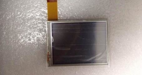 NL2432HC22-50A NLT 3.5INCH 220CD / M2 LCM 240 × 320 240 × 320RGB WLED TTL Suhu Pengoperasian: -20 ~ 70 ° C INDUSTRIAL LCD DI