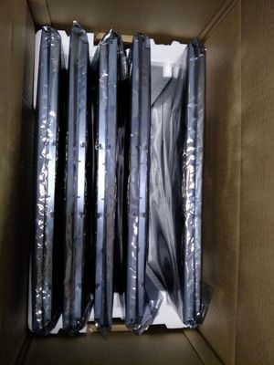 LM201U05-SLA3 LG. LCD 20,1" 1600×1200 300cd/m2 Tampilan LCD INDUSTRIAL